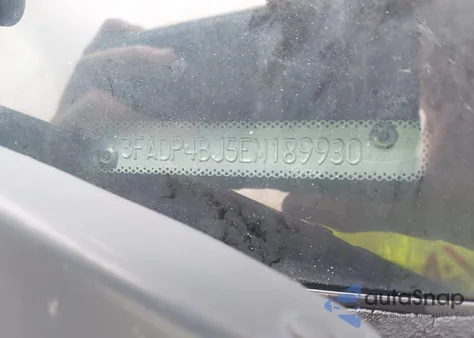 2014 Ford Fiesta Se z USA, uszkodzony, nr VIN 3FADP4BJ5EM189930